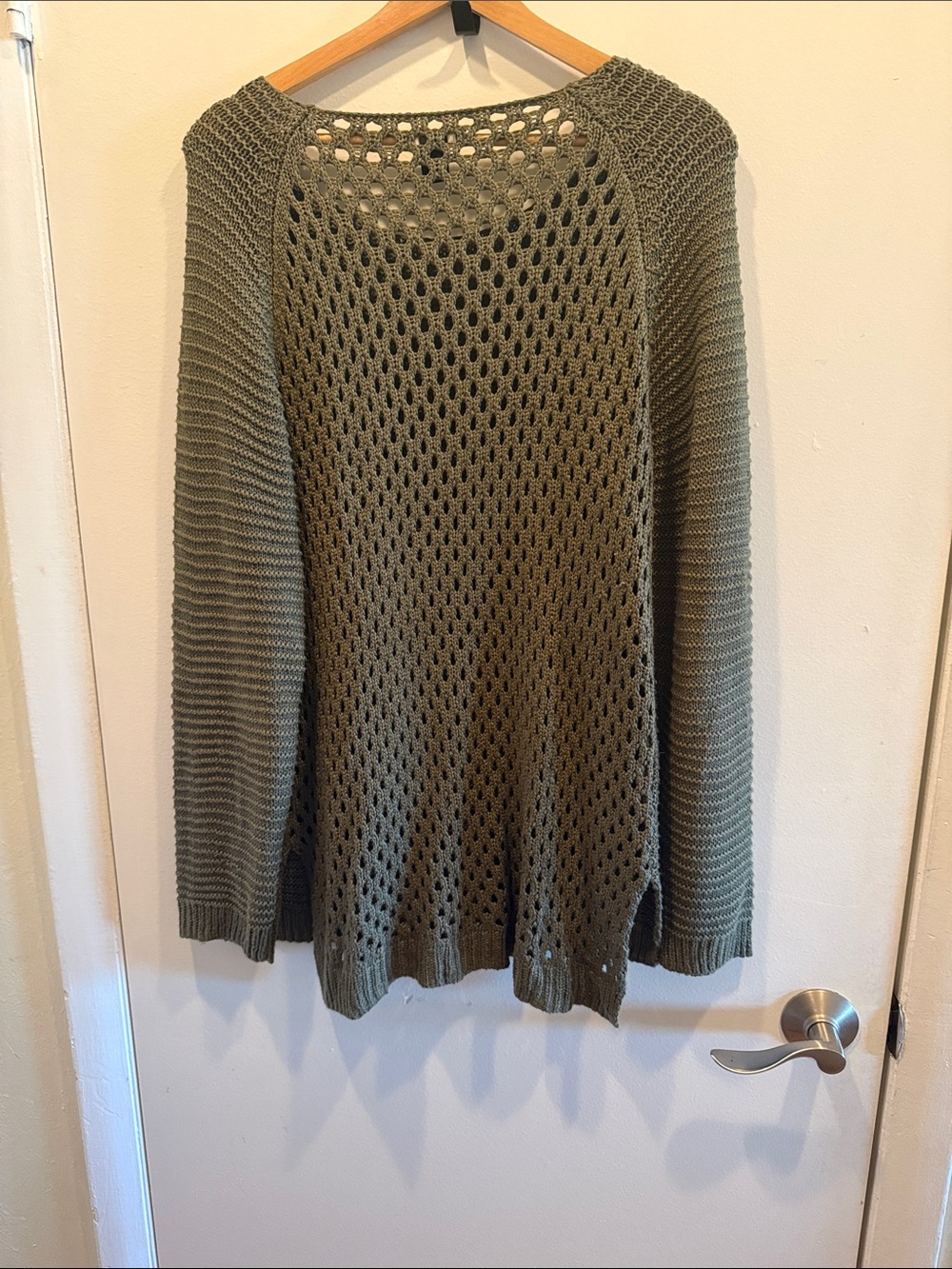 H&M Olive Green Knit Sweater with Eyelet Back Detail - Picture 2 of 3